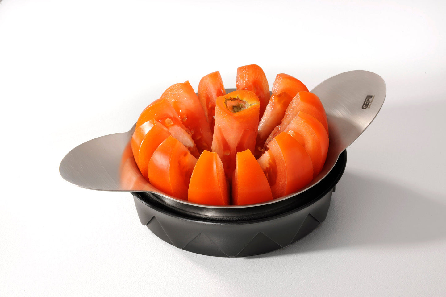 Tomato and Apple Slicer - POMO